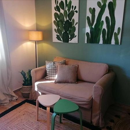 Ferienwohnung Studio Apartman Cactus Zagreb Exterior foto